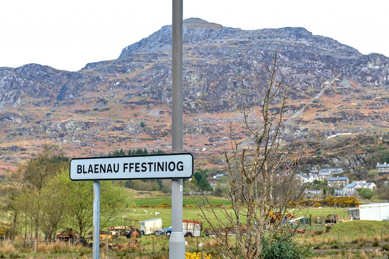 Finest Retreats - Maes Neuadd Blaenau Ffestiniog ภายนอก รูปภาพ